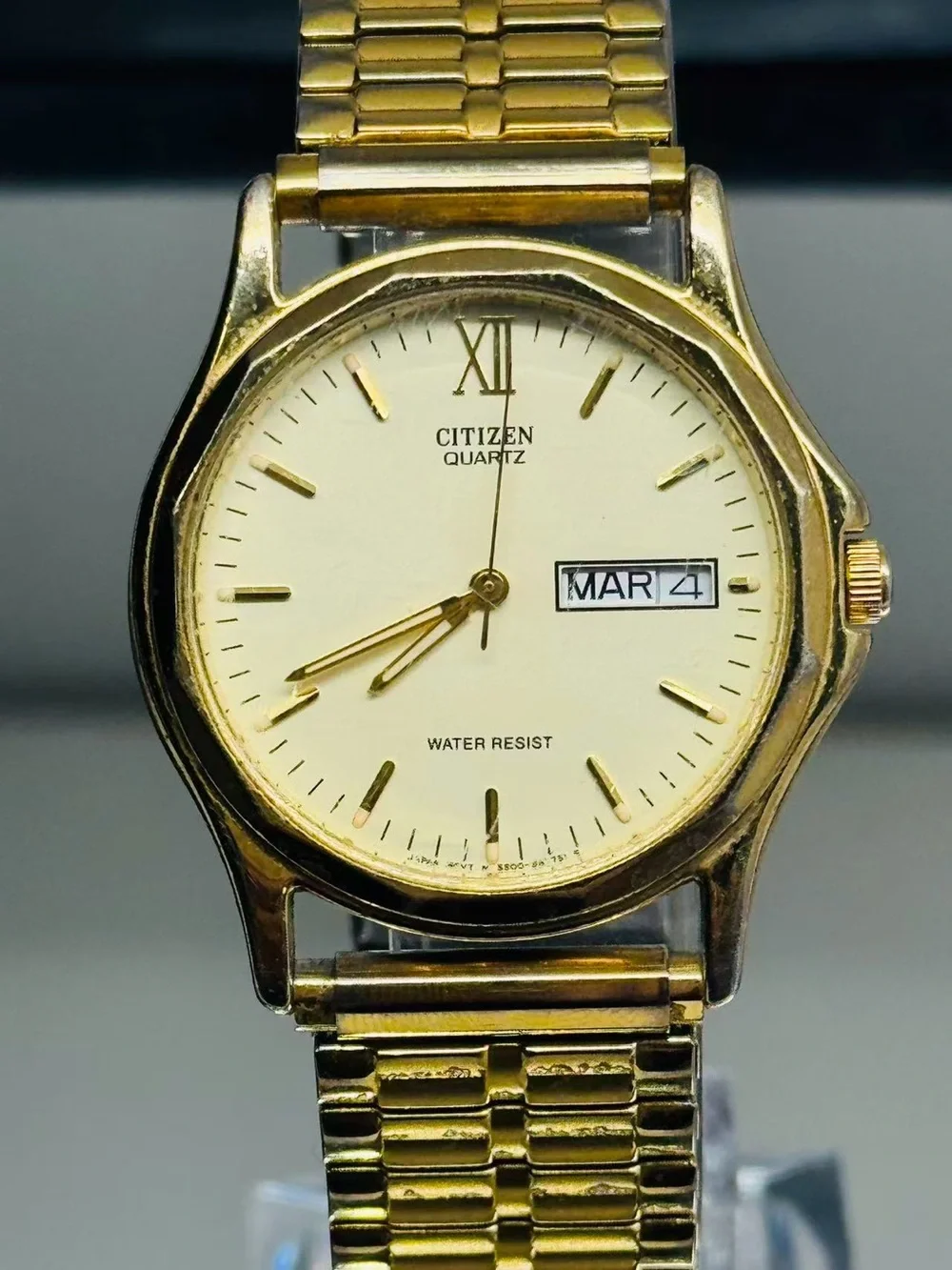 Vintage Citizen Quartz Day Date Gold Tone Men’s Watch 31mm New Battery Runs